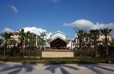 【江門溫泉2天】<無限次浸泡海底咸水溫泉、開平碉樓、采摘鮮果、船游小鳥天堂>